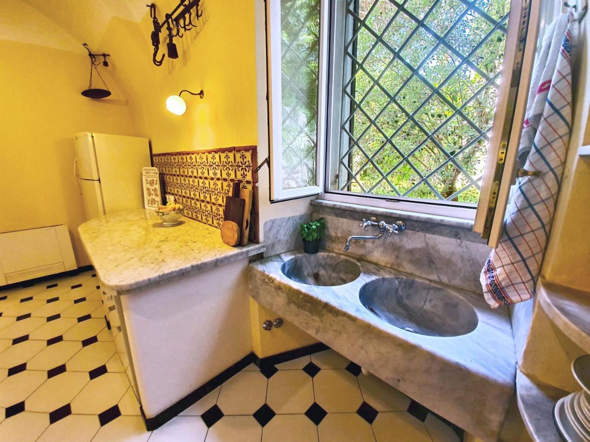 Villa De Benedetti Сарцана Екстер'єр фото