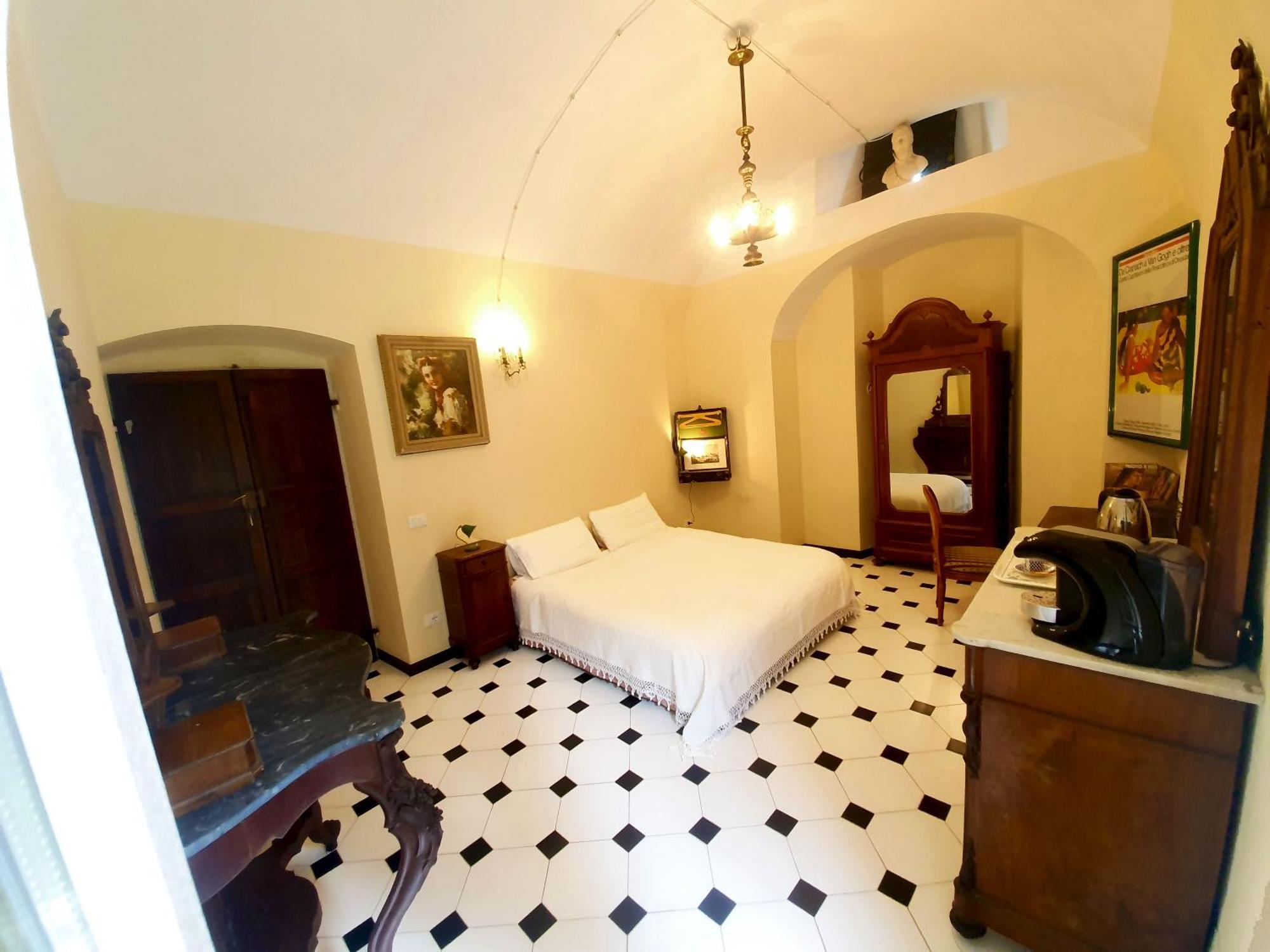 Villa De Benedetti Сарцана Номер фото